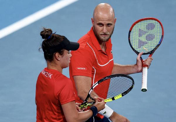 波兰队体现团队合作力，战胜对手(波兰队体现团队合作力,战胜对手的例子)