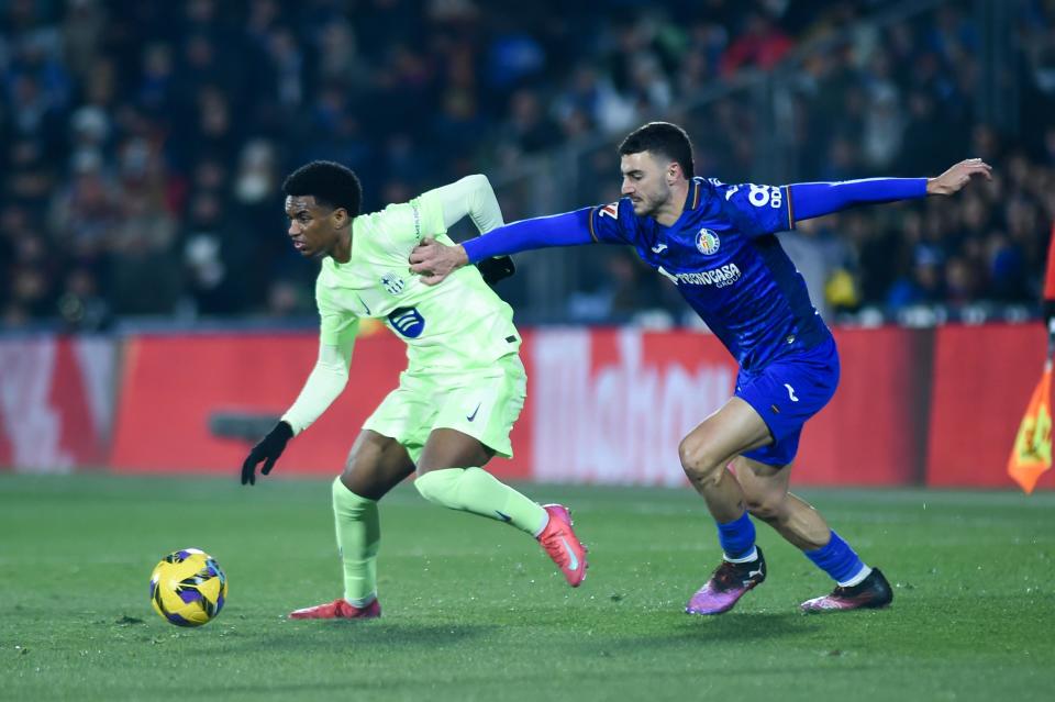 aoa体育体育网页版登录入口-包含赫塔菲客战告捷，抢占领先优势的词条