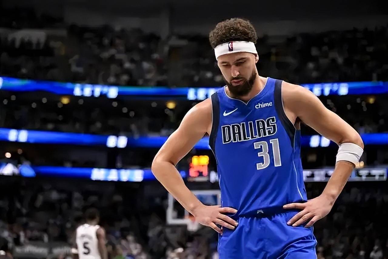 aoa体育体育在线-关键比赛中，逐风者从落后到翻盘，全场高潮不断的简单介绍