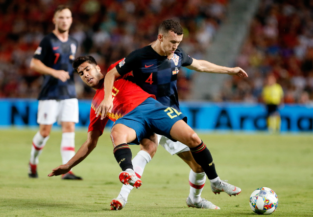 土耳其队成功晋级欧锦赛，表现稳定强劲