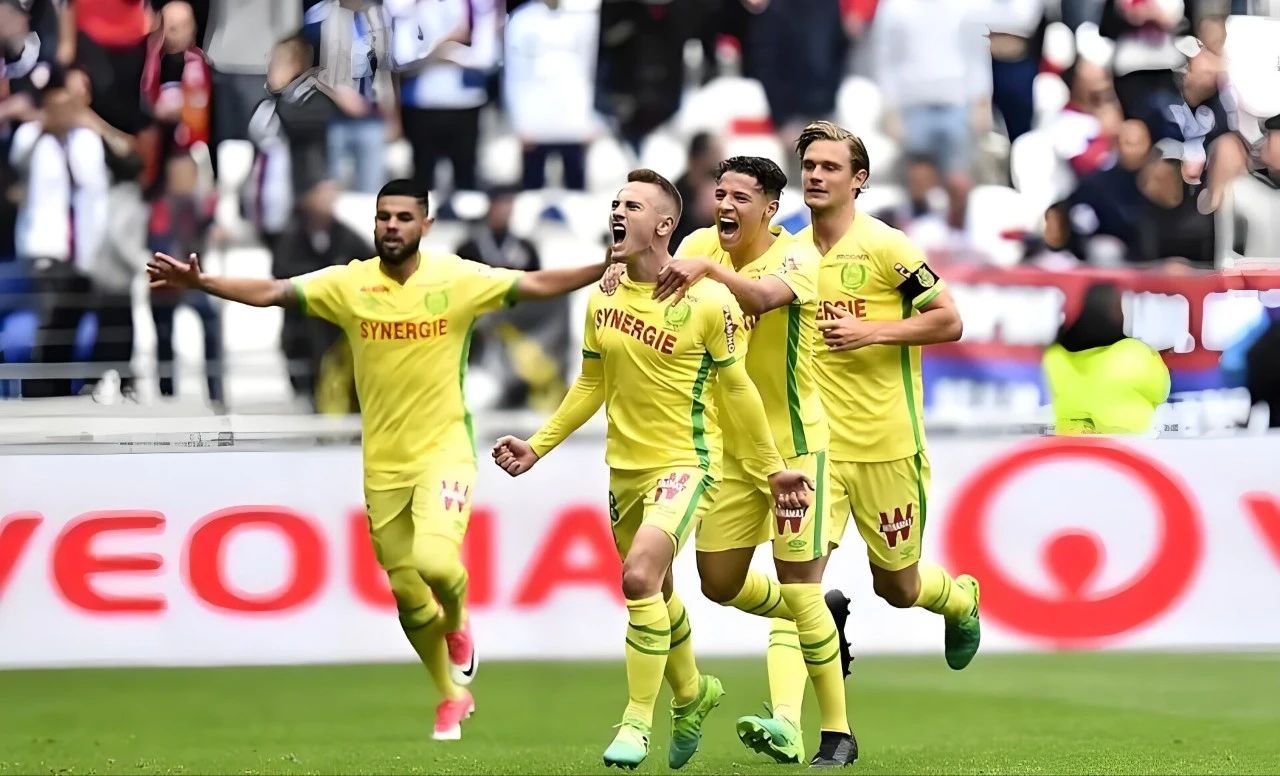 里尔镇在对阵南特队时表现不俗的简单介绍