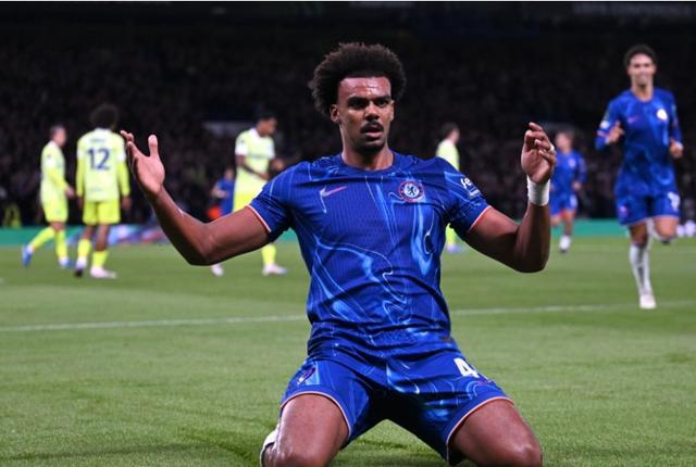 aoa体育体育在线-瓦伦西亚球队大捷，喜迎连胜