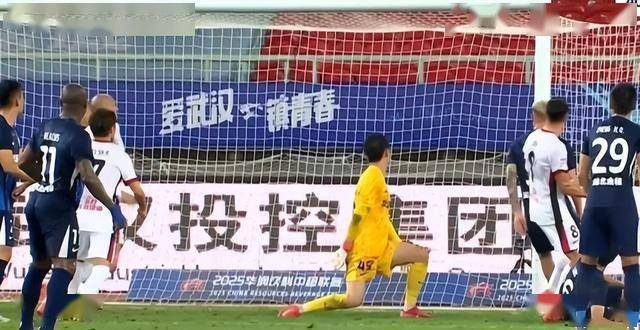 上海申鑫主场不敌上海绿地申花,遭遇丢分的简单介绍 上海申鑫主场不敌上海绿地申花,遭遇丢分的简单介绍