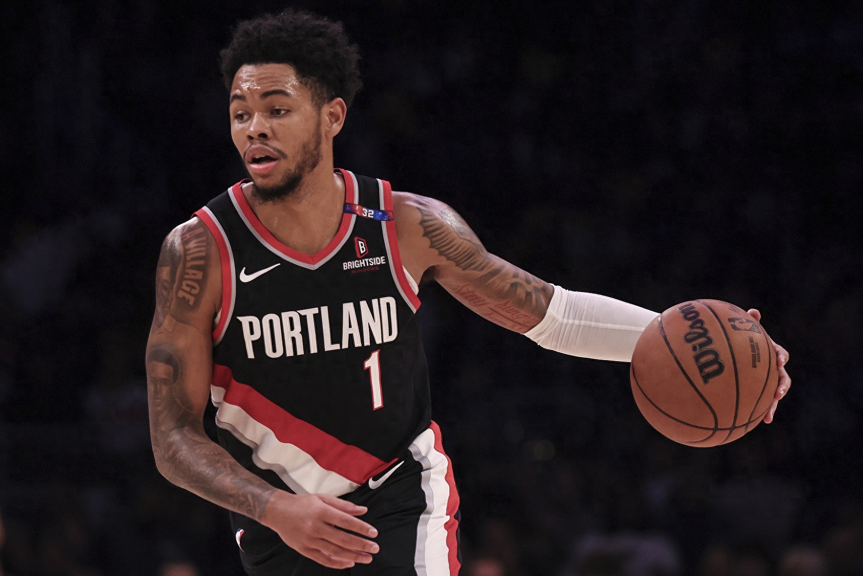 开拓者队后卫状态低迷难以逆袭的简单介绍 开拓者队后卫状态低迷难以逆袭的简单介绍