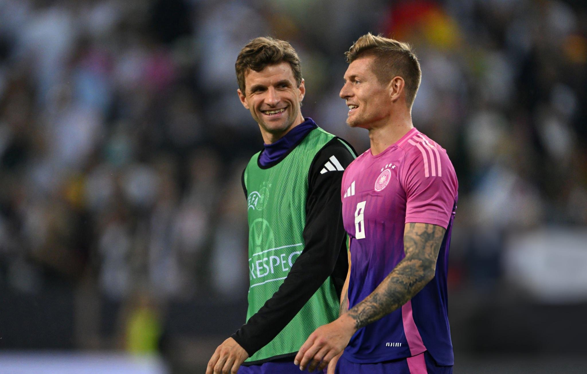 包含克罗地亚中场助攻，使得斯托克城主场战平的词条