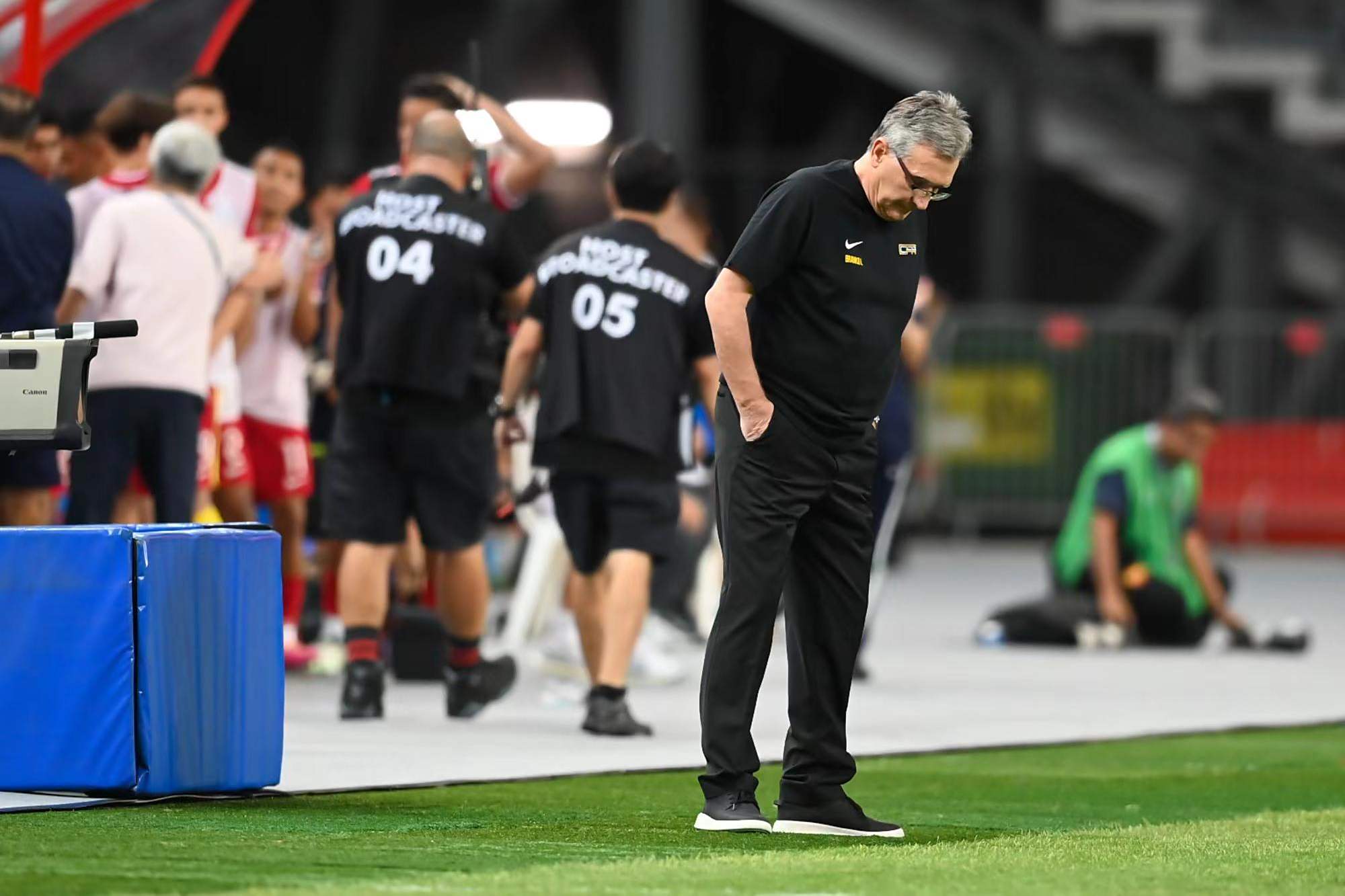 关于纳尔锡扣球队连败，急需调整状态的信息