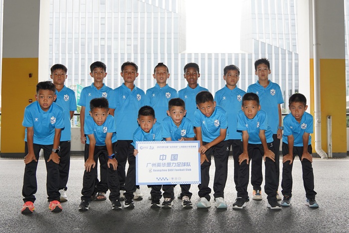 aoa体育体育官方入口-力求完美足球盛宴热闹非凡，国内足球发展蒸蒸日上的简单介绍