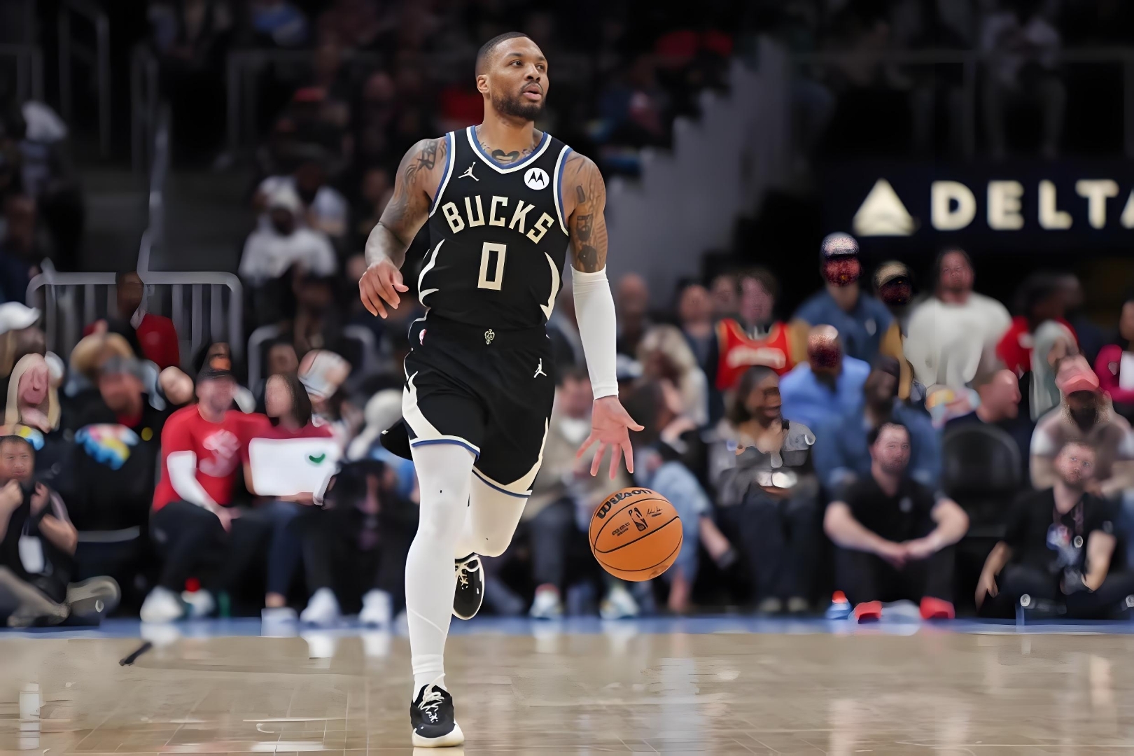 aoa体育体育下载-关于雄鹿队主力球员状态回暖，球队迎来胜利连连的信息