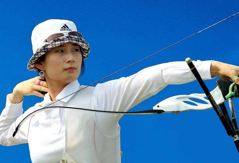 韩国队在射箭比赛中荣膺冠军 韩国队在射箭比赛中荣膺冠军