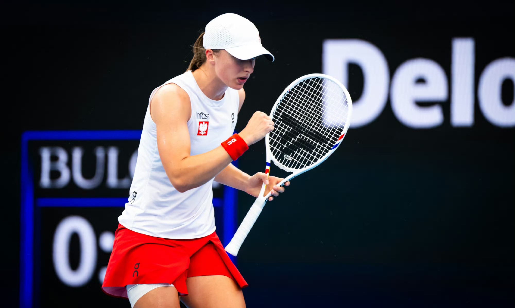 乌克兰女足选手在比赛中崭露头角