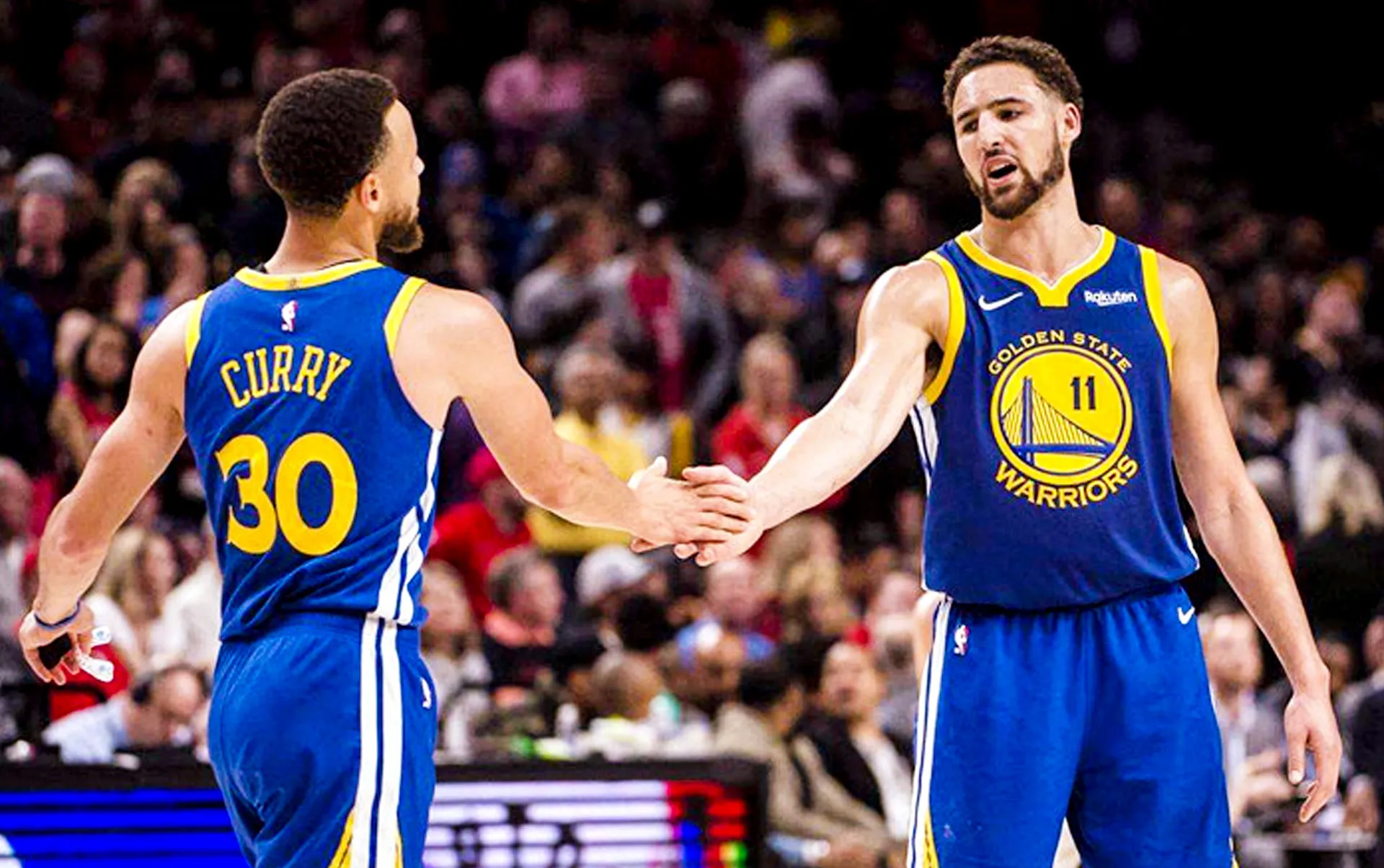 勇士力克尼克斯,库里再度成为全队得分王 勇士力克尼克斯,库里再度成为全队得分王