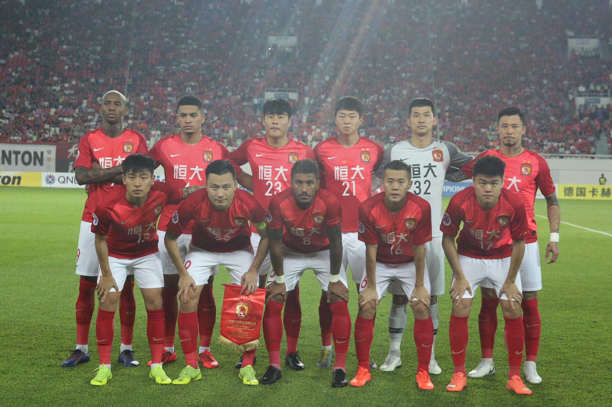 大连队连续赢球，积分榜上逐渐攀升