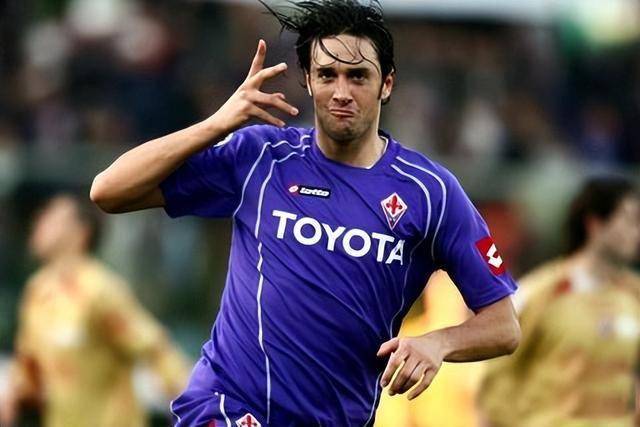 意甲球员获得本赛季最佳射手奖 意甲球员获得本赛季最佳射手奖