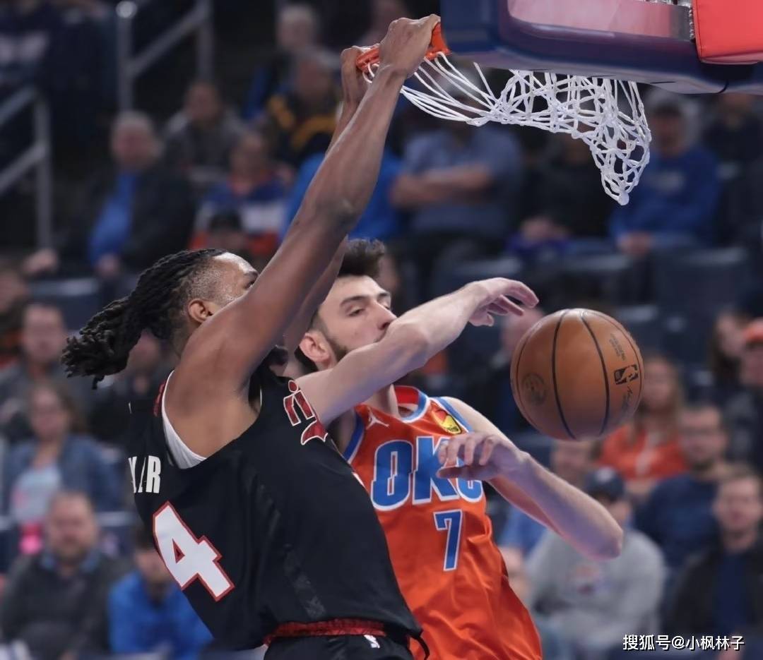 雷霆险胜鹈鹕，继续保持连胜状态的简单介绍