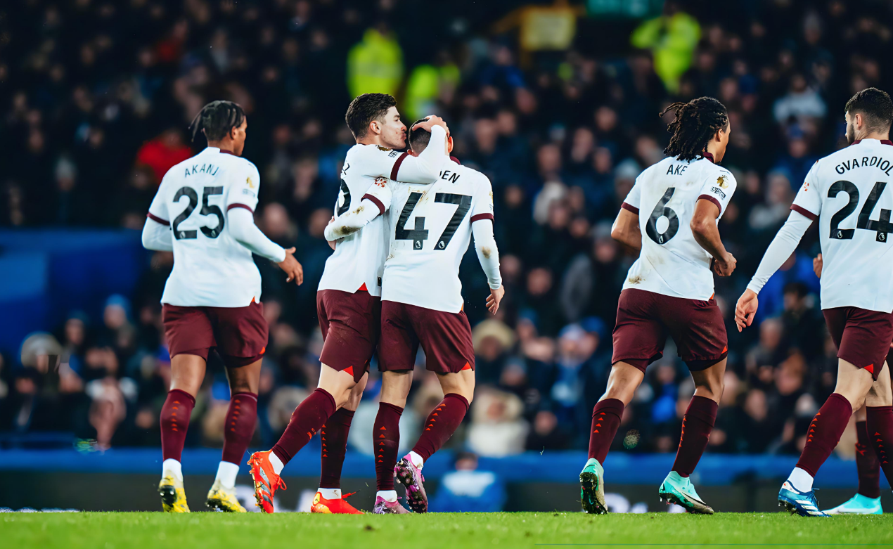 巴塞尔主场-不敌曼联无缘强的简单介绍