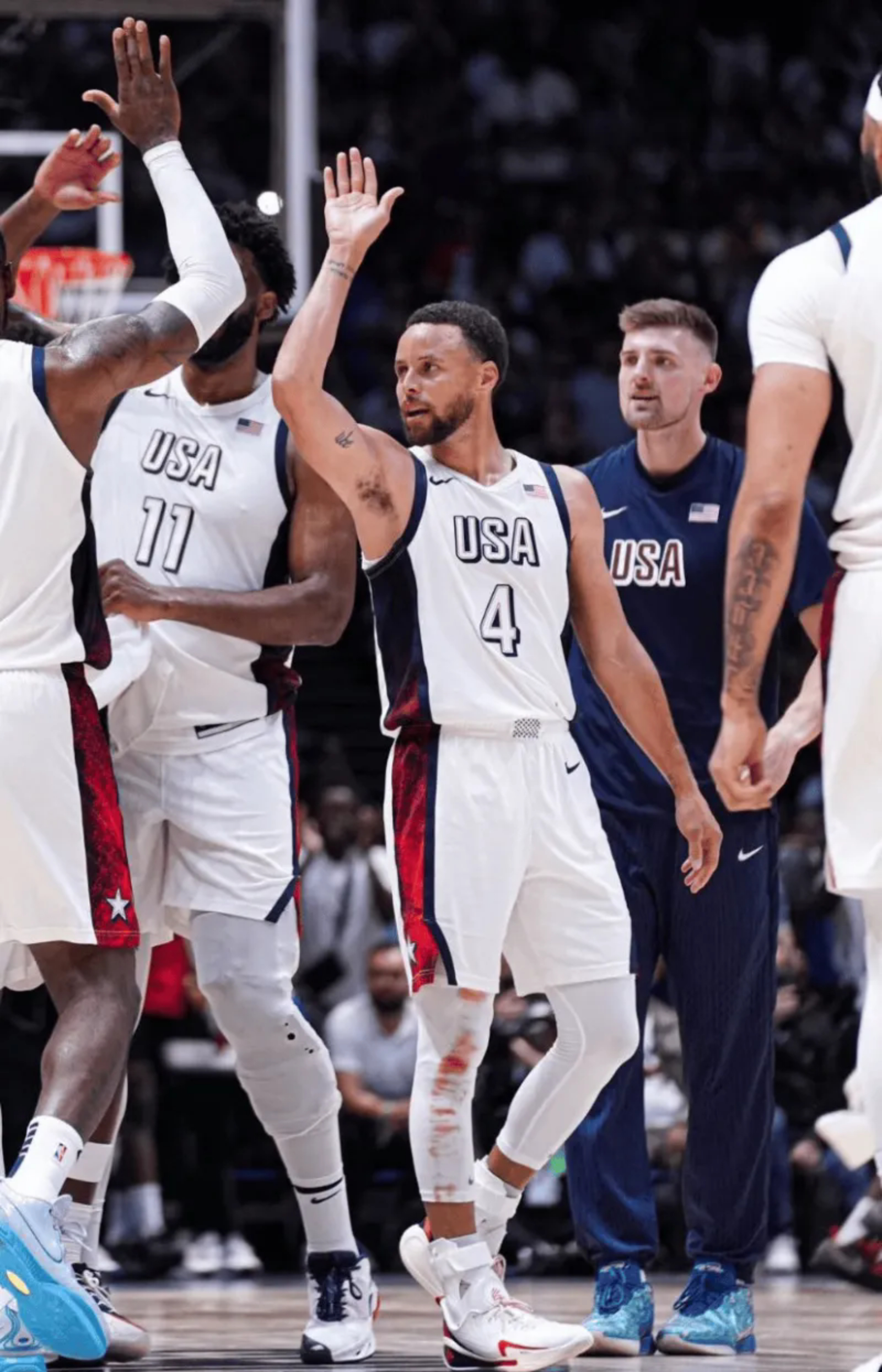 美国篮球队大胜对手晋级 美国篮球队大胜对手晋级